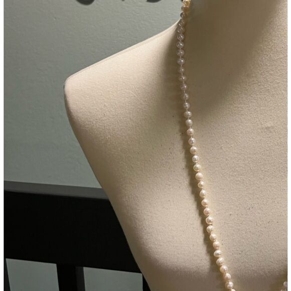 Elegant Pearl Necklace #PDNK2 - Picture 2 of 6